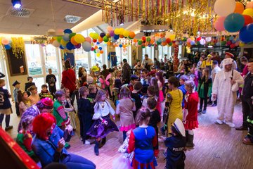 Bild 35 - Latuff Kinder 2019